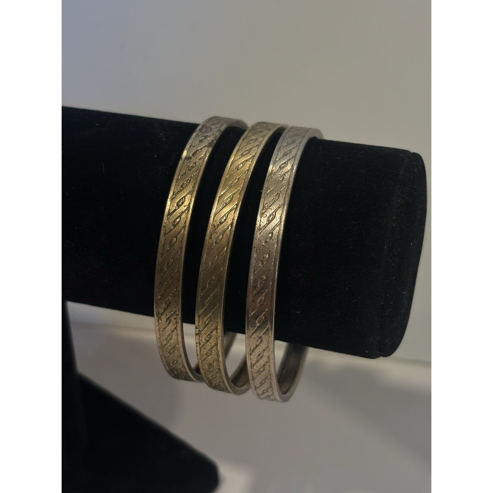 Vintage 1970s Gold Silver Tone Etched Bangle Bracelet Set 3 Stackable Boho